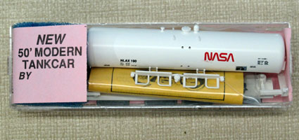 Roundhouse NASA tank car kit